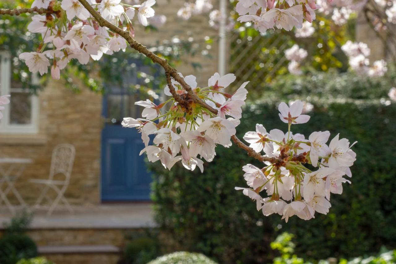 The Potting Shed, 5* Luxury Escape Cirencester Dış mekan fotoğraf