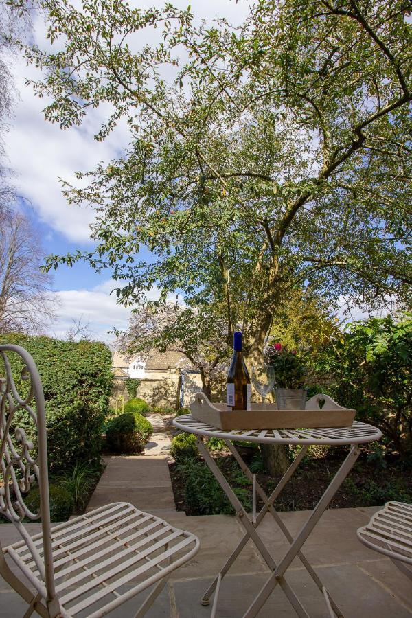 The Potting Shed, 5* Luxury Escape Cirencester Dış mekan fotoğraf