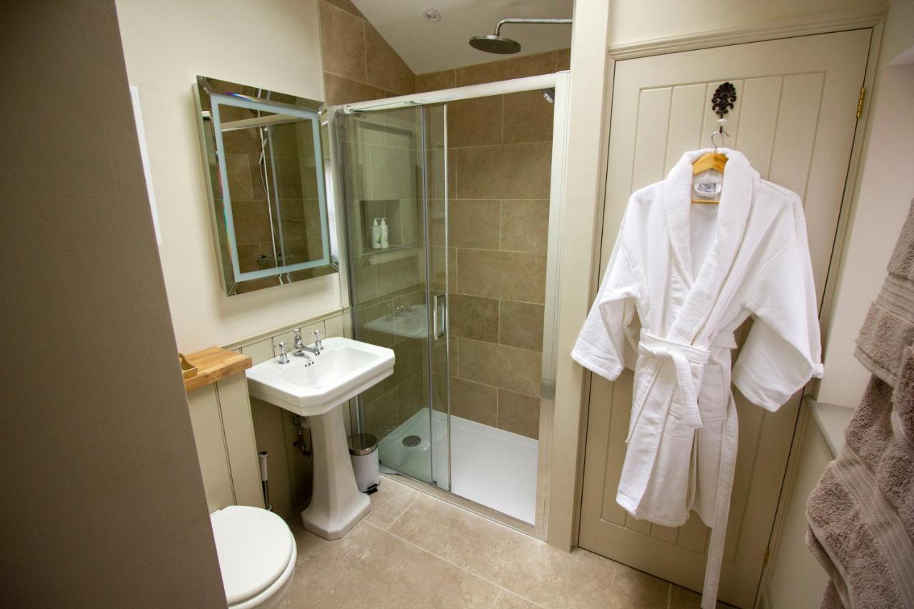 The Potting Shed, 5* Luxury Escape Cirencester Dış mekan fotoğraf