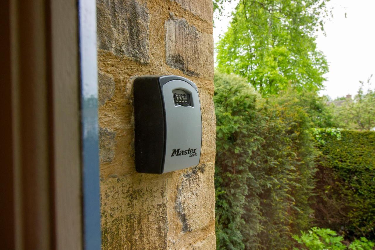 The Potting Shed, 5* Luxury Escape Cirencester Dış mekan fotoğraf